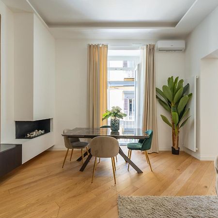 Aristocrat Chiaia Bridge Apartment Napoli Exterior foto