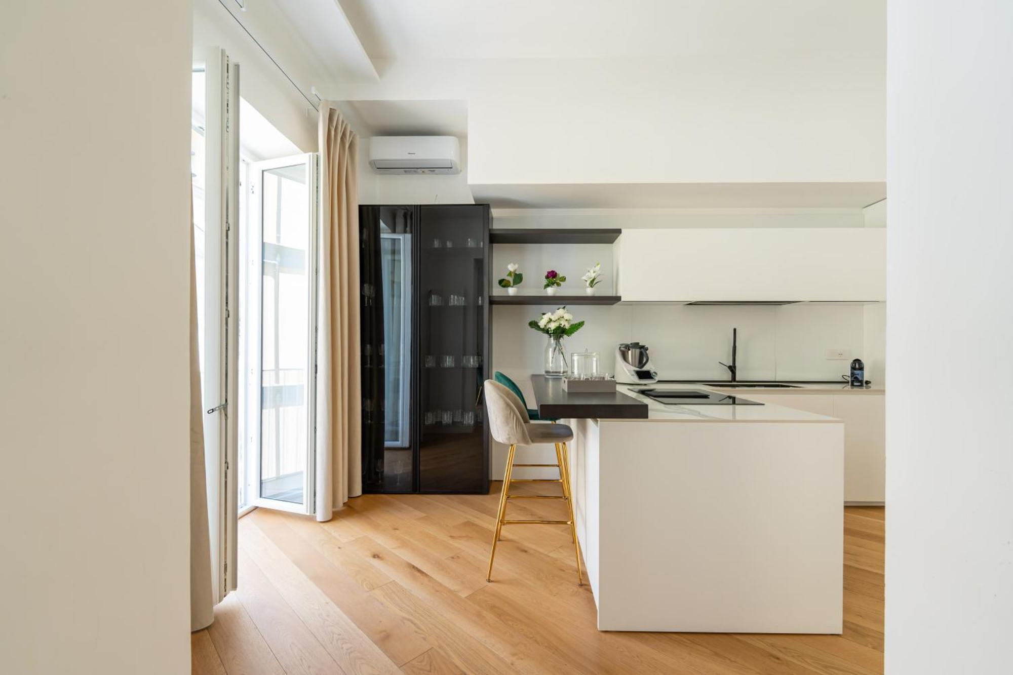 Aristocrat Chiaia Bridge Apartment Napoli Exterior foto